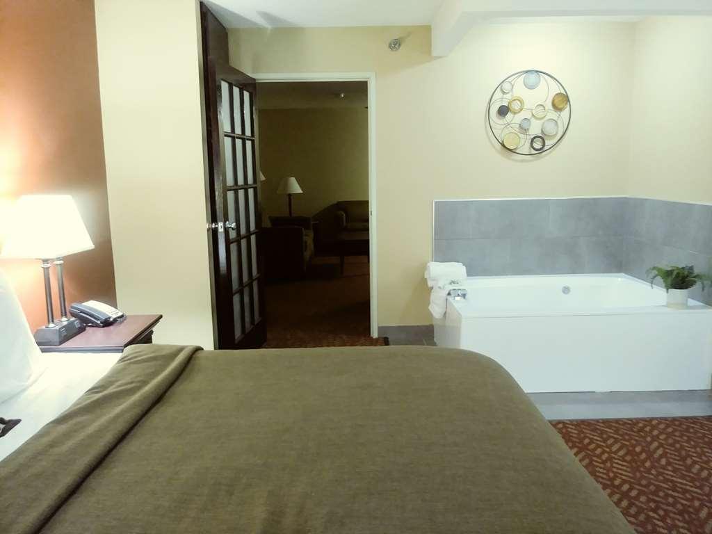 GrandStay Hotel & Suites Cambridge Zimmer foto