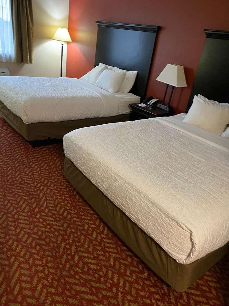 GrandStay Hotel & Suites Cambridge Zimmer foto